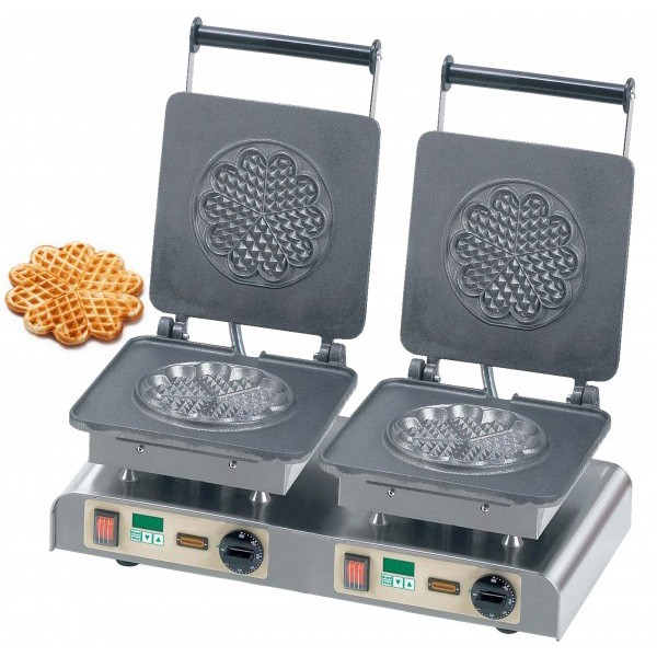 Small Heart Waffle Maker II